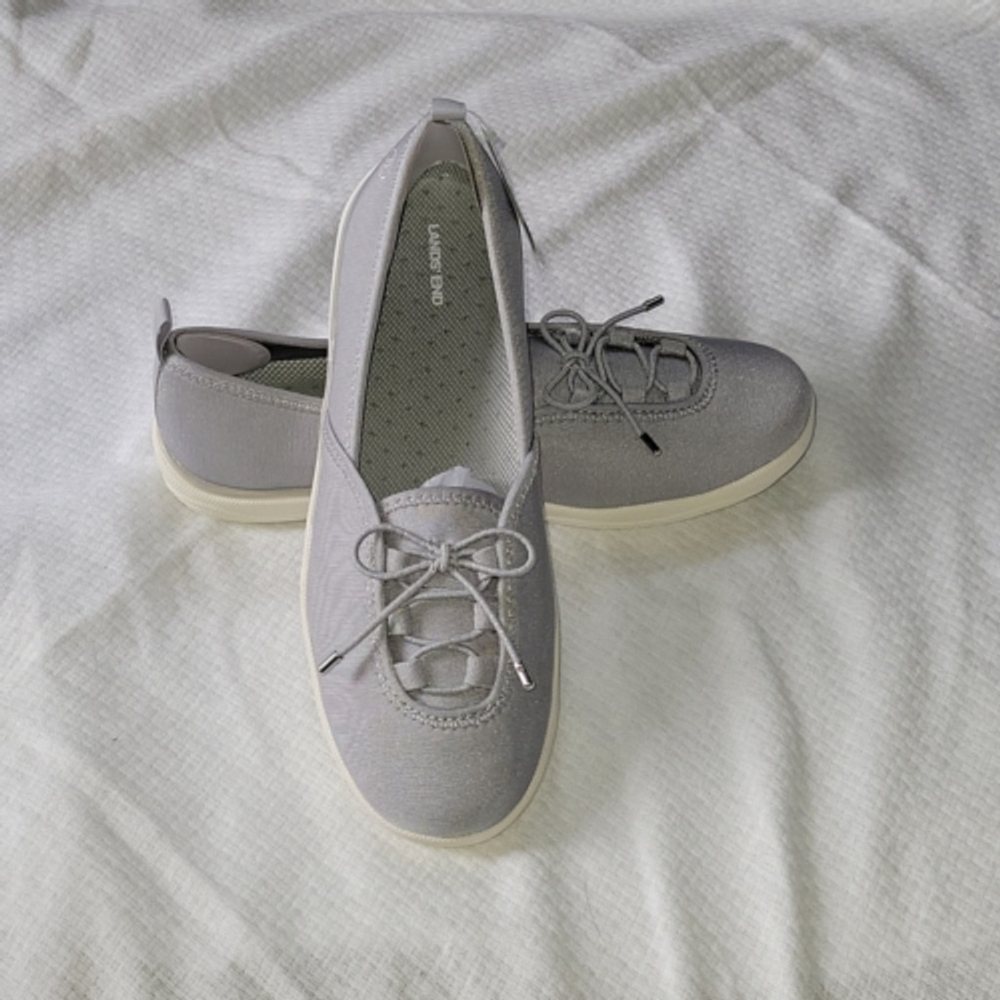 Lands' End Light Gray Water Shoes Slip-on Size 8B NWT